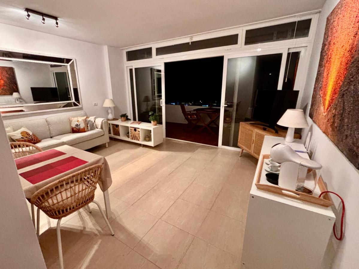 Apartment Chao Volcano Sea View, Pool, Ac Puerto del Carmen  Esterno foto